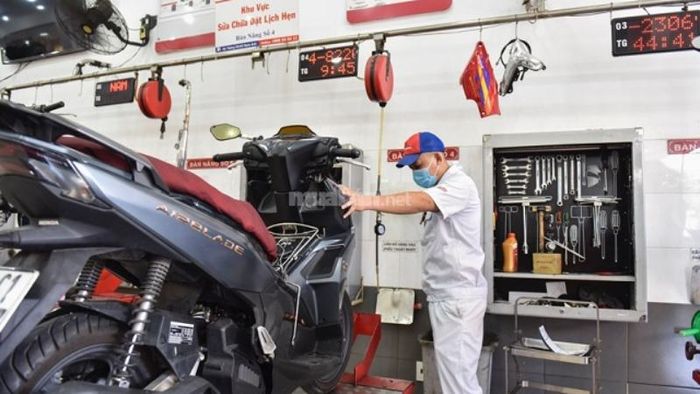 Kiểm tra và bảo dưỡng xe thường xuyên để tránh tình trạng xe Air Blade không thể nổ máy