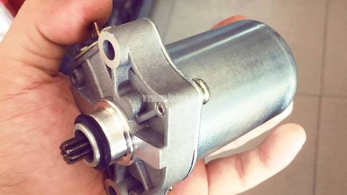 Xe Air Blade không thể khởi động do củ đề bị bám gỉ