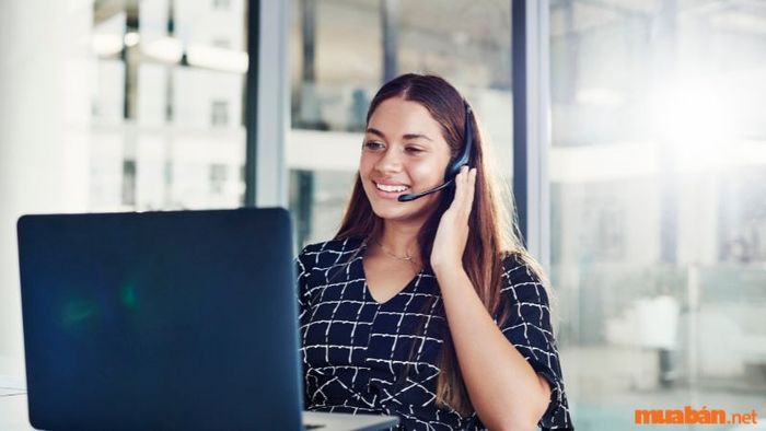 Inbound Telemarketing là các hoạt động truyền thông nhằm khuyến khích khách hàng chủ động liên hệ với doanh nghiệp.