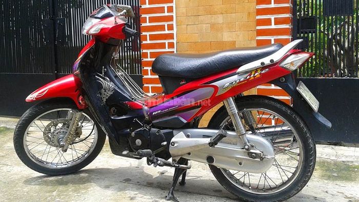 Mẫu xe Honda Future II-2004