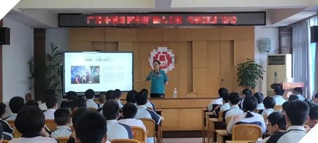 Ngành tuyển thủ Esports tại Trung Quốc hiện đang phải đối mặt với tỷ lệ cạnh tranh khổng lồ, khiến cơ hội thành công vô cùng hạn chế.