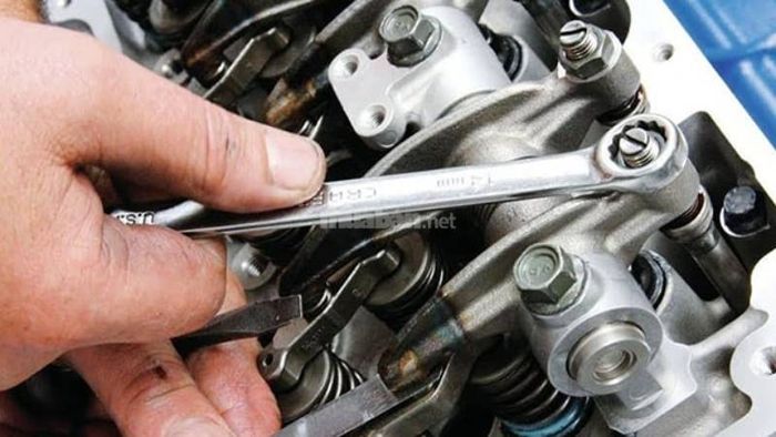 Xe Air Blade không khởi động được do xupap mất hơi