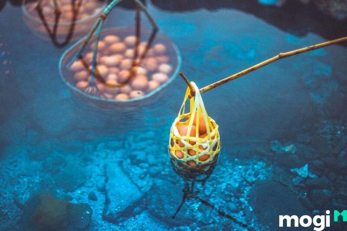 Trải nghiệm luộc trứng với nguồn khoáng nóng