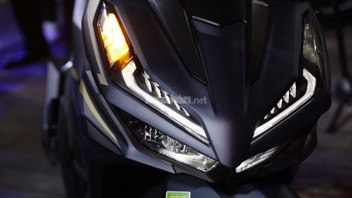 Mẫu xe Honda Vario 125 năm 2024 mang thiết kế sang trọng và hiện đại, phù hợp với xu hướng thời đại.