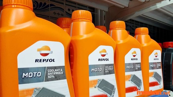 Repsol Moto Coolant & Antifreeze 50%