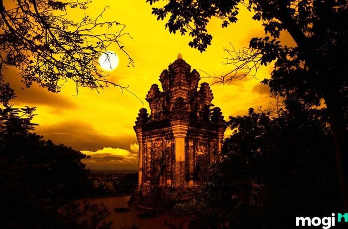 Tháp Nhạn Phú Yên
