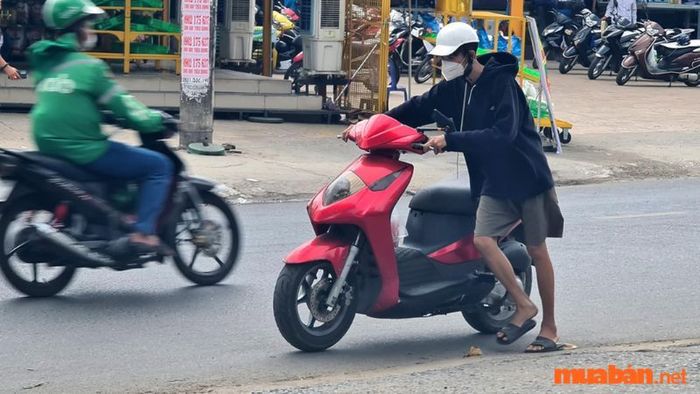 Nguyên nhân và cách khắc phục khi xe tay ga không nổ khi đề