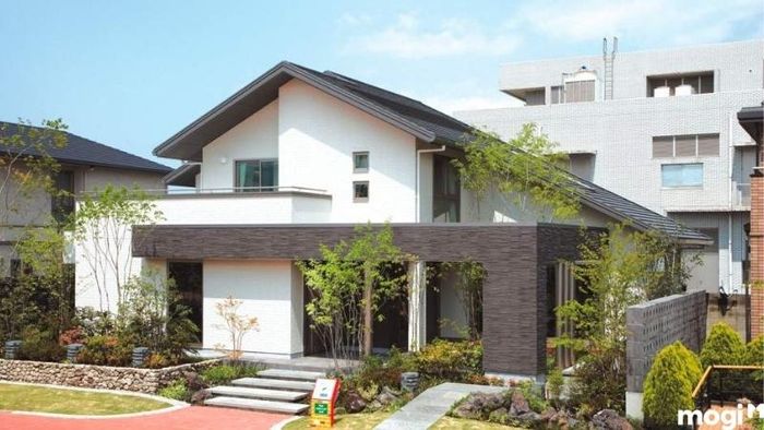 Nhà 2 tầng hiện đại với ngân sách 300 triệu ở nông thôn
