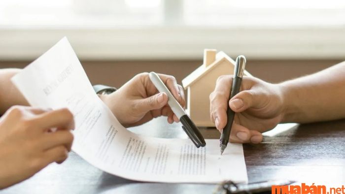Mẫu hợp đồng thuê tài xế lái xe tải
