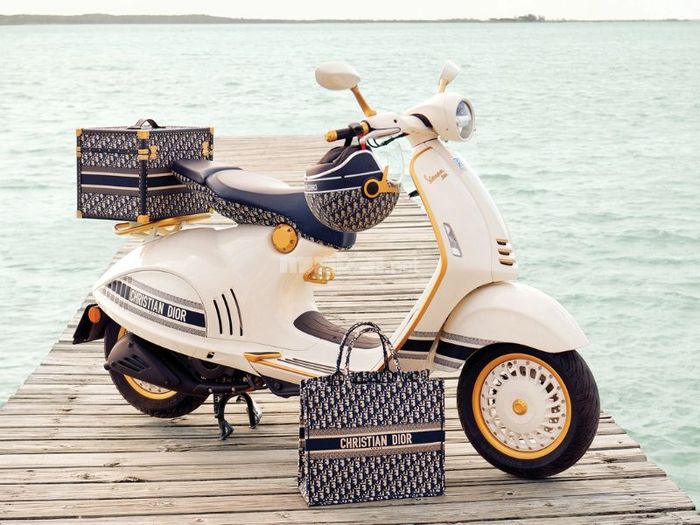 Vespa 946 Christian Dior – Sự hội tụ giữa thời trang và công nghệ