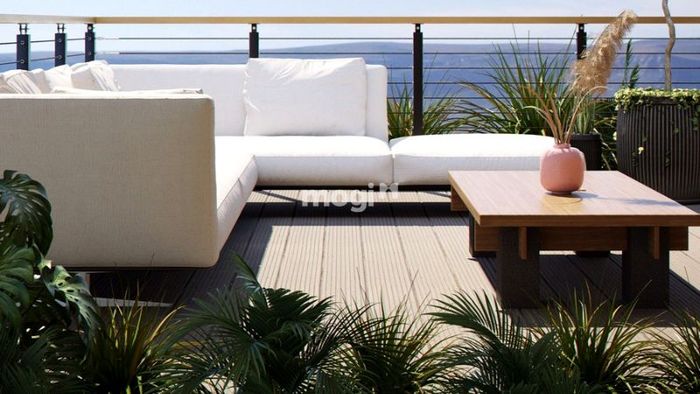 Sân thượng đẹp với khu vực sofa thư giãn, nơi bạn có thể tận hưởng không gian thoải mái