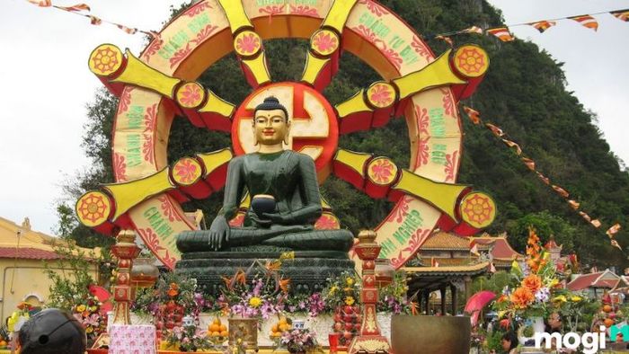 Lễ hội Quan Thế Âm