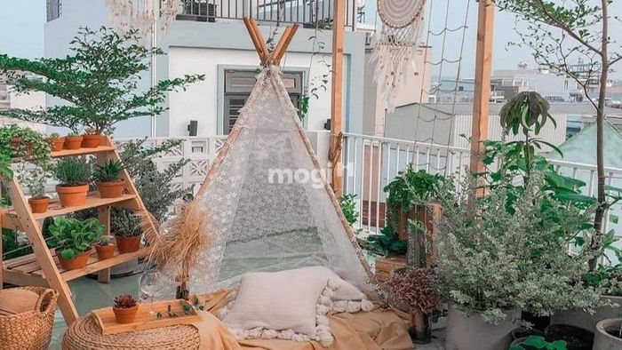 Phong cách vintage ngày càng được giới trẻ yêu thích nhờ vẻ đẹp cổ điển và cá tính