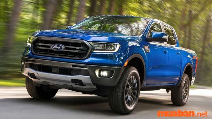 xe bán tải Hilux