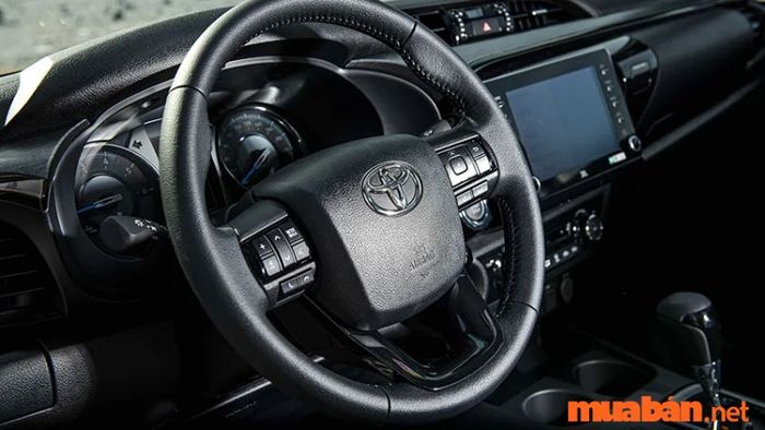 Xe bán tải Hilux