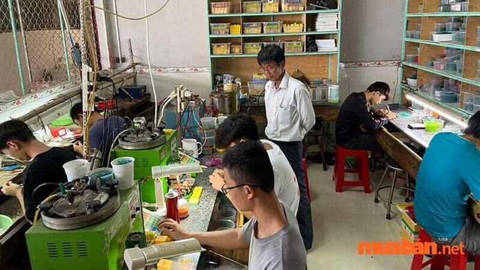 nghề thợ bạc