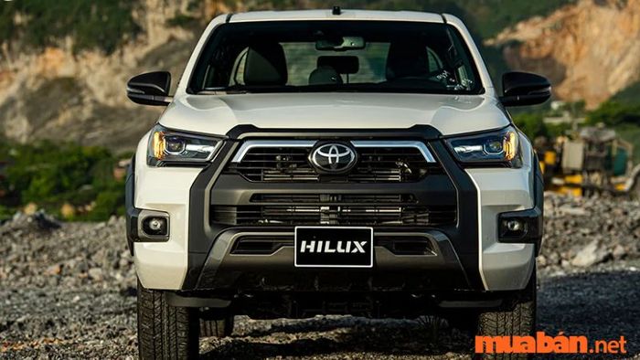 Hilux bán tải