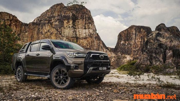 Xe bán tải Hilux