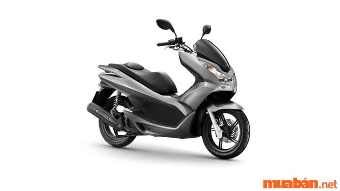 Có nên mua xe PCX cũ khi giá của xe mới đang quá cao?
