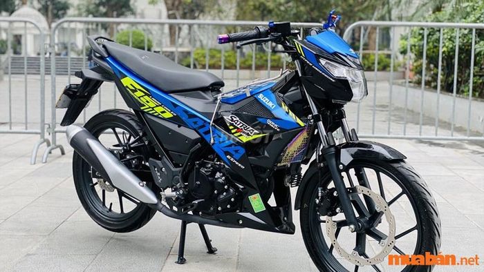 Động cơ DOHC 4 thì mạnh mẽ và hiệu quả