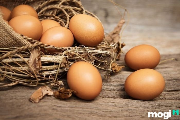 Bảo quản trứng gà đúng cách giúp duy trì độ tươi ngon lâu dài hơn cho từng quả trứng.