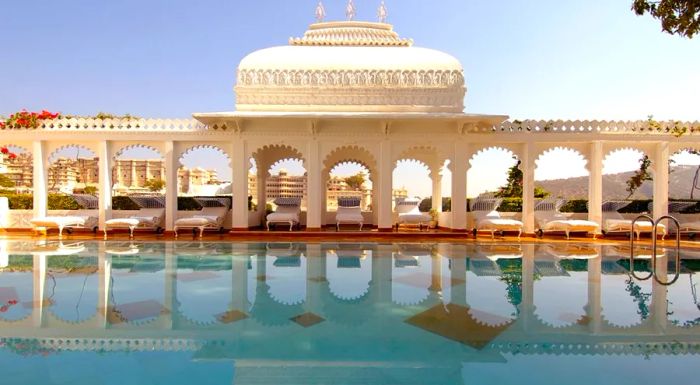 Taj Lake Palace: A world-renowned romantic getaway.