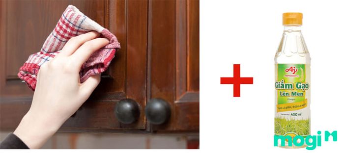 Cách sử dụng giấm ăn để tẩy keo băng dính