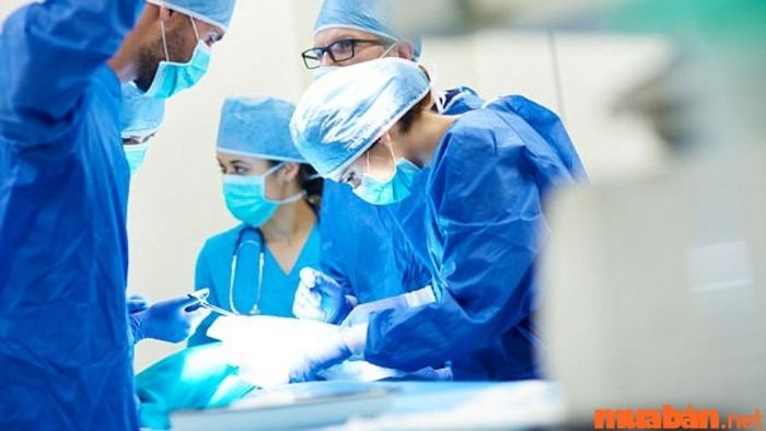 Con đường để trở thành bác sĩ phẫu thuật xuất sắc