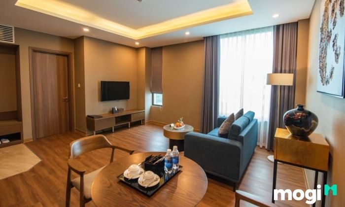 Khách hàng có yêu cầu ngày càng cao, do đó việc lựa chọn khách sạn trở nên nghiêm ngặt và cạnh tranh hơn.