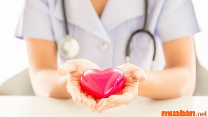 Một bác sĩ cần phải có niềm đam mê mãnh liệt, không chỉ yêu nghề mà còn phải dấn thân hết mình để giúp đỡ bệnh nhân.