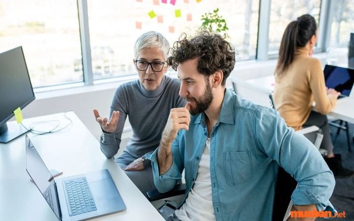 Khả năng làm việc độc lập và phối hợp nhóm là hai kỹ năng quan trọng không thể thiếu