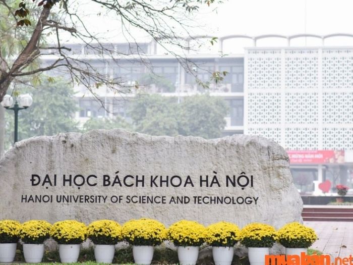 Đại học Bách khoa Hà Nội luôn nằm trong danh sách những trường đại học có đầu ra xuất sắc nhất của năm 2022.