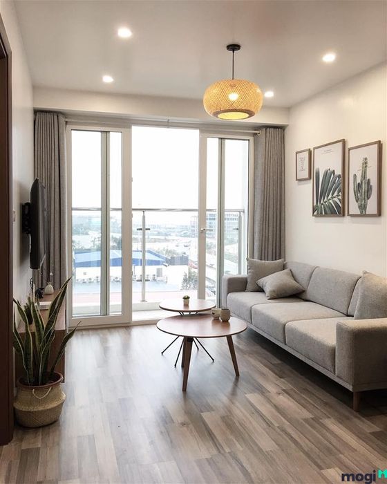 Homestay này được trang bị đầy đủ tiện nghi, đảm bảo không gian sống sạch sẽ và thoải mái.