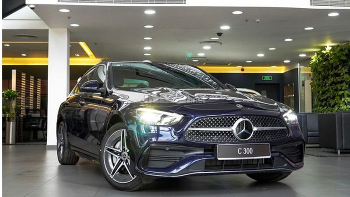 Đánh giá tổng quan về thiết kế của dòng xe Mercedes C300
