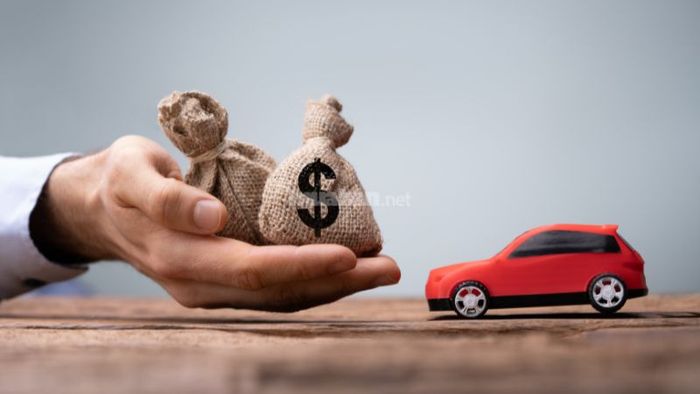 Đánh giá khả năng tài chính khi mua xe trả góp hoặc vay ngân hàng