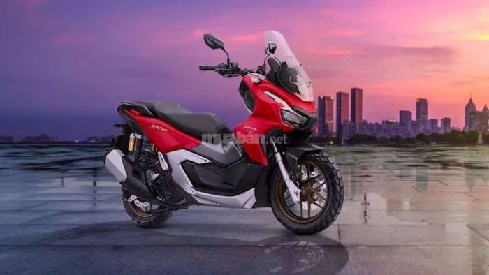 Honda ADV 160 2024 chỉ tiêu thụ khoảng 2,22 lít xăng cho mỗi 100 km, rất tiết kiệm nhiên liệu.