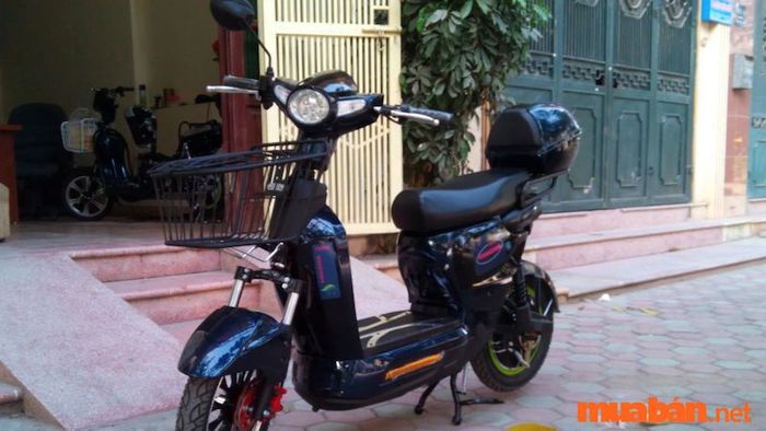 xe máy điện sử dụng xăng