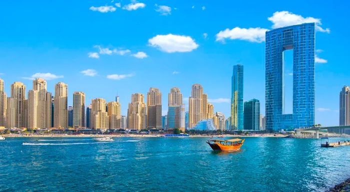 Jumeirah Gate adds a bold and modern touch to the Dubai coastline, enhancing the city’s iconic beachfront.