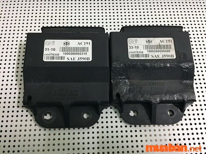 IC xe máy là một bộ phận quan trọng của hệ thống điện xe, chịu trách nhiệm điều khiển hoạt động của động cơ và các vi mạch liên quan.