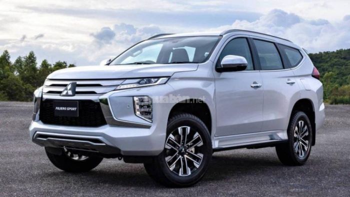 Mức tiêu hao nhiên liệu của Pajero Sport 3.0 V6 là khá cao.