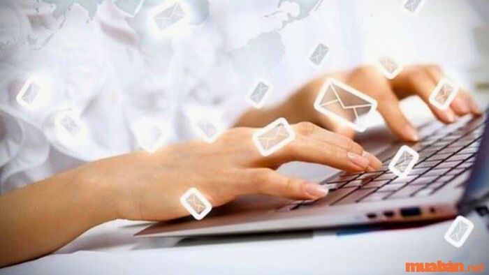 Soạn phần nội dung chính trong email