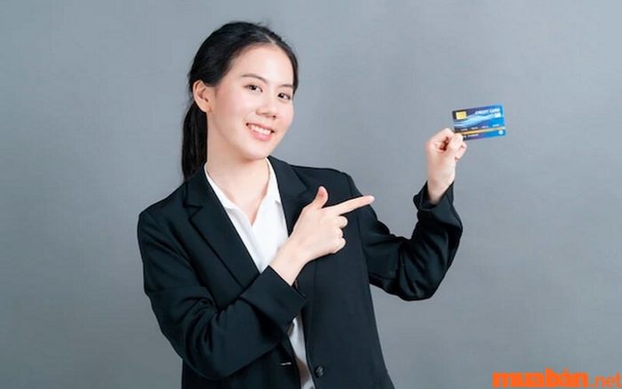 Nhân viên tín dụng ngân hàng (Credit Approval Officer)