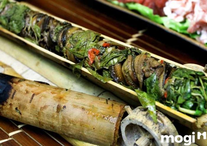 Lươn Cần Thơ là một trong những đặc sản nổi bật của miền Tây, mang hương vị đặc trưng khó quên.
