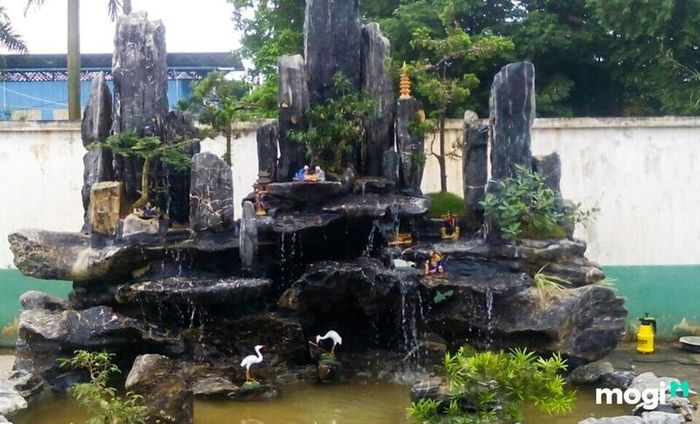 tiểu cảnh hòn non bộ đơn giản