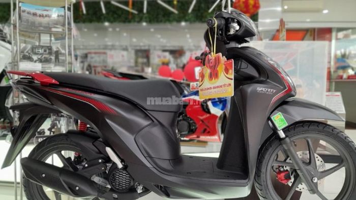 Giá xe Vision đen nhám hiện nay là bao nhiêu?