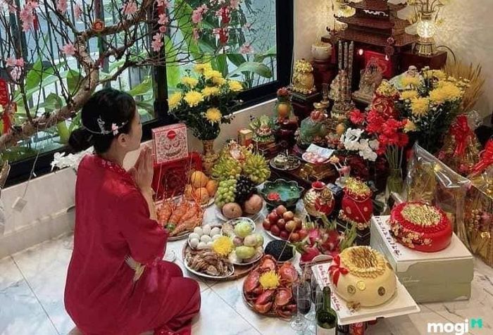 Hãy chọn ngày giờ hoàng đạo, thuận lợi để đón Thần Tài về nhà, mang lại nhiều may mắn và tài lộc cho gia đình.