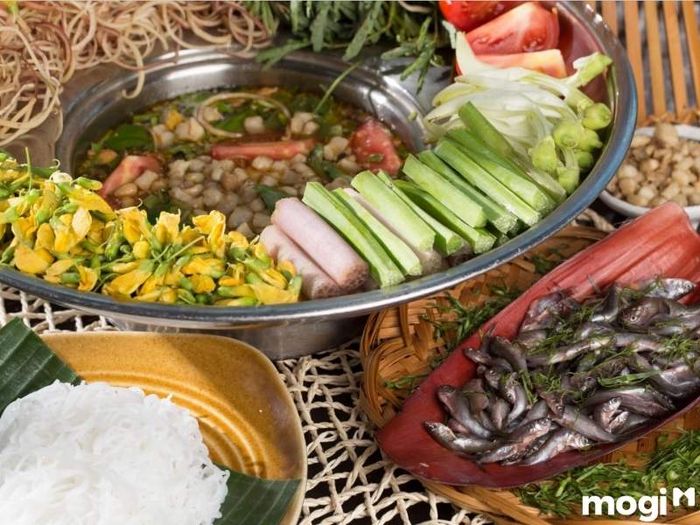 Lẩu cá linh đặc sản miền Tây