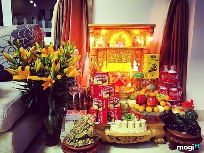 Vị trí cửa chính không chỉ thoáng đãng mà còn có tầm nhìn rộng, rất phù hợp để đặt bàn thờ Thần Tài.