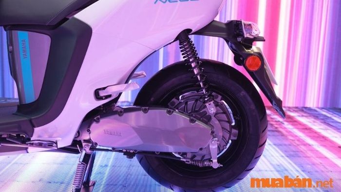Động cơ điện không chổi than Yamaha Integrated Power Unit (YIPU) tích hợp vào trục bánh sau, mang lại hiệu suất cao và sự ổn định khi vận hành