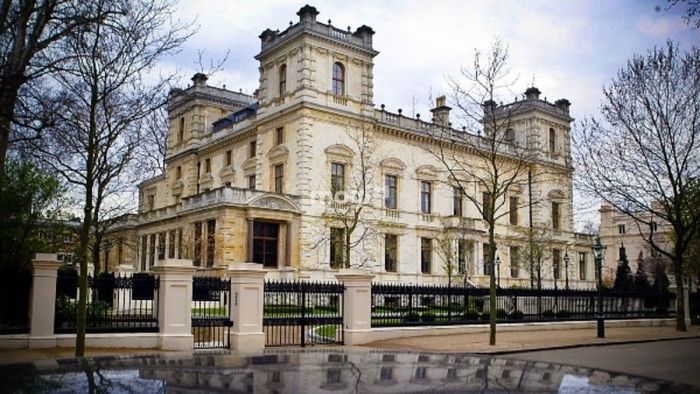 Dinh thự Kensington Gardens tại London